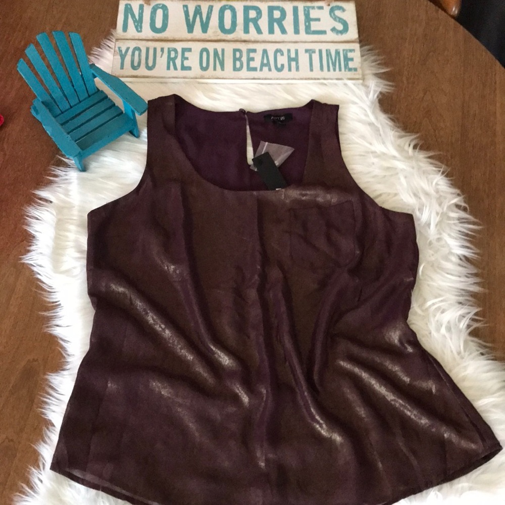 NWT Apt 9 Tank
